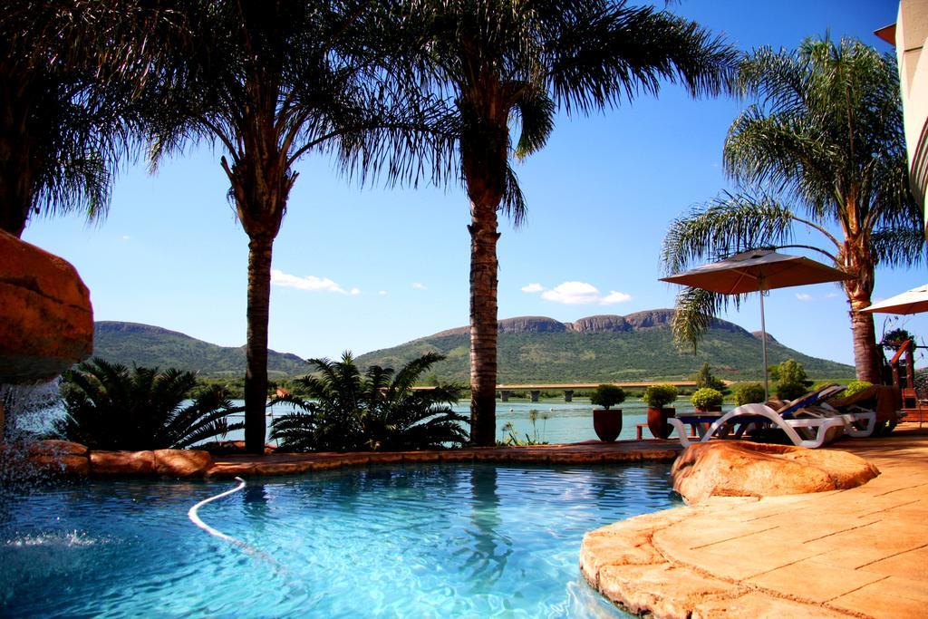 The Blue Crane Villa Hartbeespoort Exterior foto