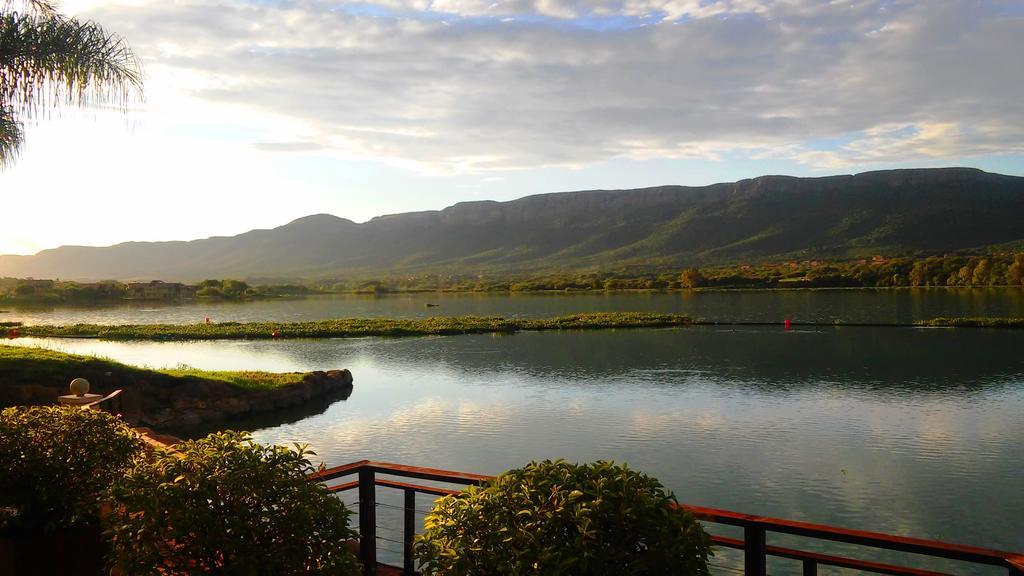 The Blue Crane Villa Hartbeespoort Exterior foto